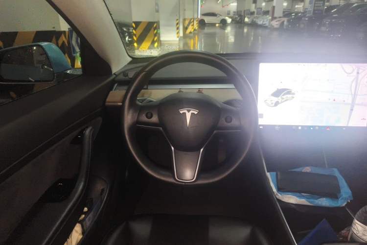 Used Tesla Model 3 2019 Standard Range Rear-Drive Upgraded Version Steering Wheel