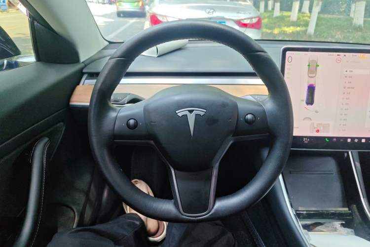 Used Tesla Model 3 2019 Standard Range Rear-Drive Upgraded Version Steering Wheel
