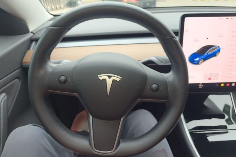 Used Tesla Model 3 2019 Performance High-Performance All-Wheel-Drive Version Steering Wheel