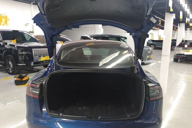 Used Tesla Model 3 2019 Long-Range Rear-Wheel-Drive Version Trunk