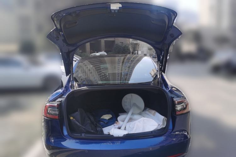 Used Tesla Model 3 2019 Long-Range Rear-Wheel-Drive Version Trunk