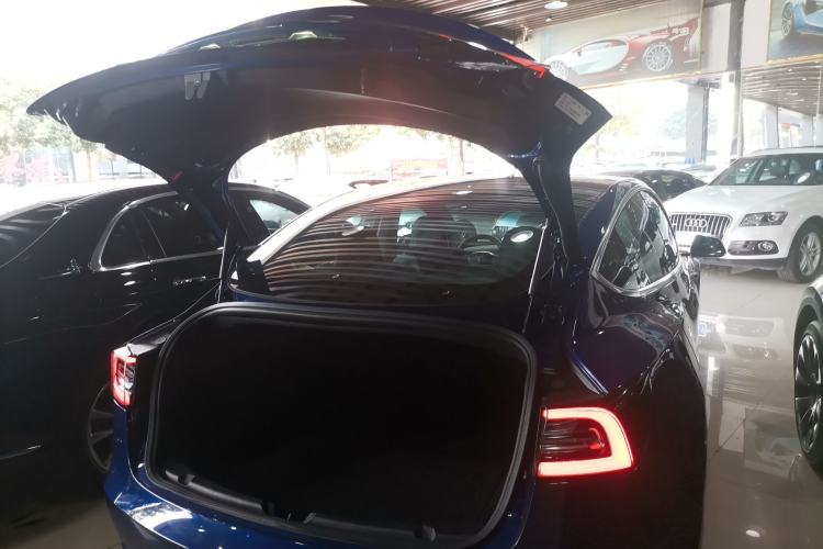 Used Tesla Model 3 2019 Standard Range Rear-Wheel Drive Upgraded Version (52 kWh) Trunk