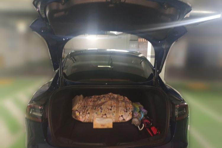 Used Tesla Model 3 2019 Long-Range Rear-Wheel-Drive Version Trunk