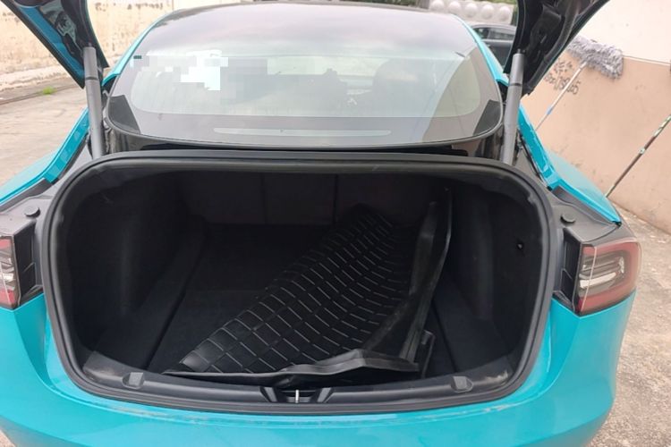 Used Tesla Model 3 2019 Long-Range Rear-Wheel-Drive Version Trunk