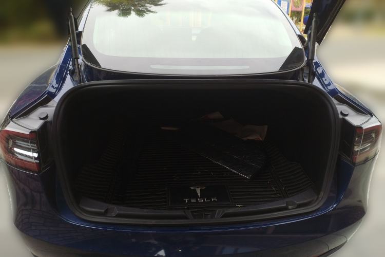 Used Tesla Model 3 2019 Standard Range Rear-Drive Upgraded Version Trunk