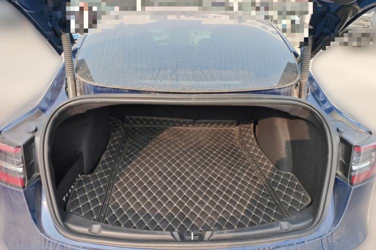 Used Tesla Model 3 2019 Long-Range Rear-Wheel-Drive Version Trunk