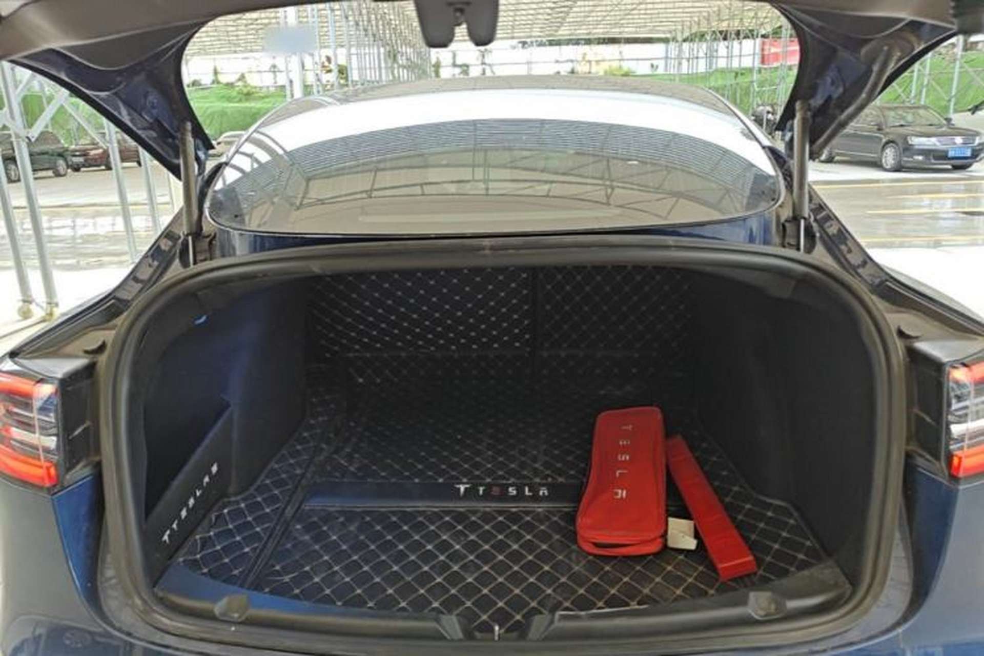 Used Tesla Model 3 2019 Standard Range Rear-Drive Upgraded Version Trunk