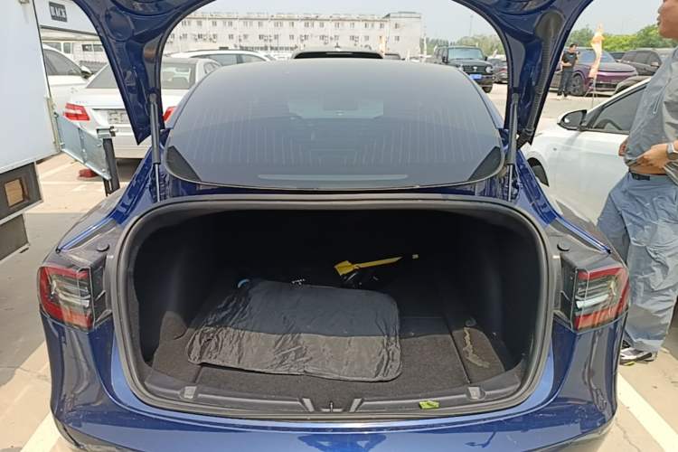 Used Tesla Model 3 2019 Standard Range Rear-Drive Upgraded Version Trunk
