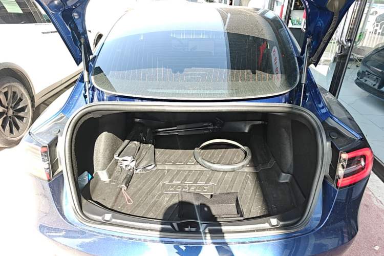 Used Tesla Model 3 2019 Standard Range Rear-Drive Upgraded Version Trunk