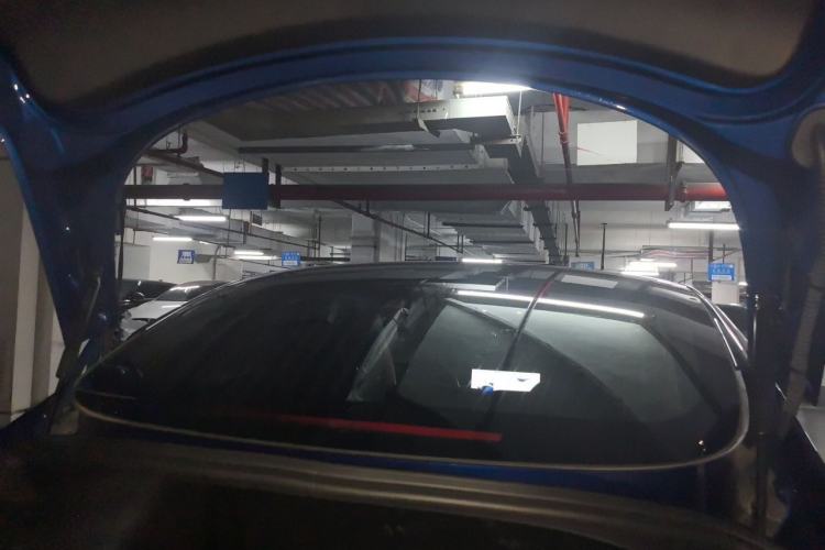 Used Tesla Model 3 2019 Long-Range Rear-Wheel-Drive Version Trunk
