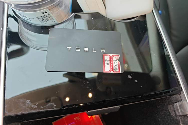 Used Tesla Model 3 2019 Standard Range Rear-Drive Upgraded Version Vehicle Key