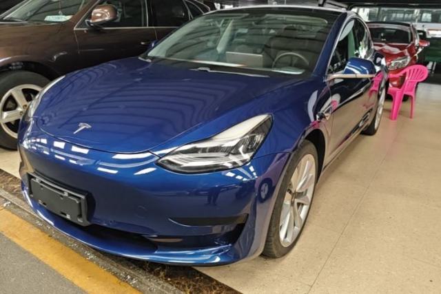 Ojetý Tesla Model 3 2019 Standard Range Rear-Drive Upgraded Version