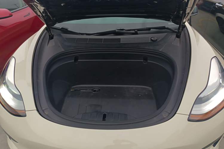 Used Tesla Model 3 2019 Standard Range Rear-Drive Upgraded Version Engine Bay