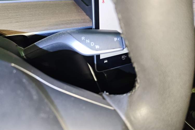 Used Tesla Model 3 2019 Standard Range Rear-Wheel Drive Upgraded Version (60 kWh) Gear Lever