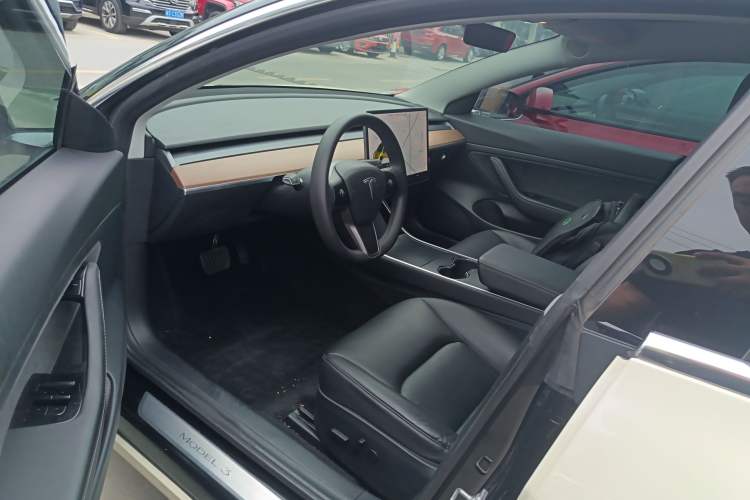 Used Tesla Model 3 2019 Standard Range Rear-Drive Upgraded Version Left Front Seat