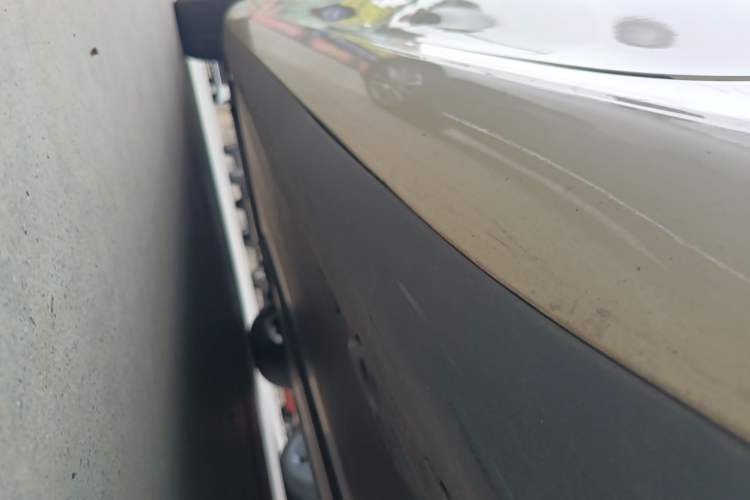 Used Tesla Model 3 2019 Standard Range Rear-Drive Upgraded Version Left Side Sill