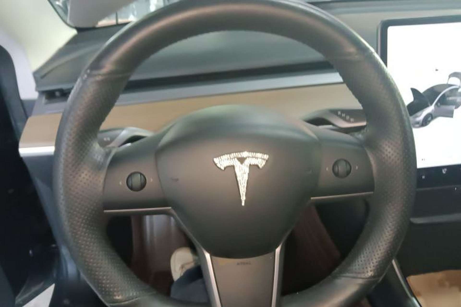 Used Tesla Model 3 2019 Standard Range Rear-Drive Upgraded Version Steering Wheel