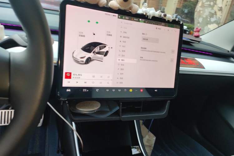 Used Tesla Model 3 2019 Long-Range All-Wheel-Drive Version Audio And AC Panel
