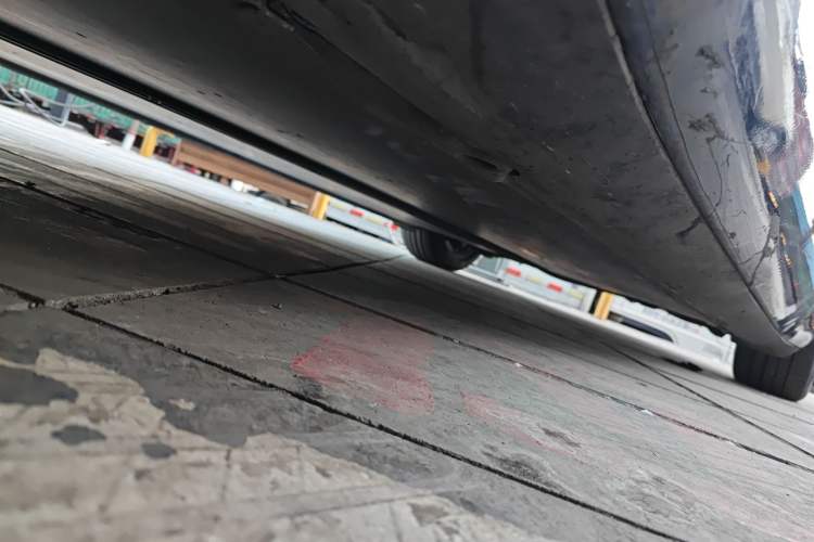 Used Tesla Model 3 2019 Standard Range Rear-Wheel Drive Upgraded Version (52 kWh) Chassis Front Left