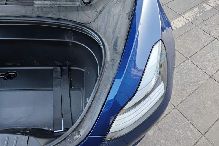 Used Tesla Model 3 2019 Standard Range Rear-Wheel Drive Upgraded Version (52 kWh) Engine Bay Left