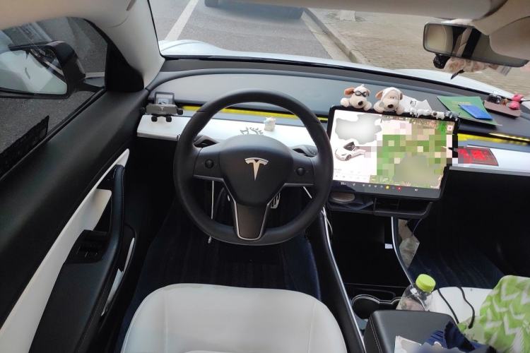 Used Tesla Model 3 2019 Long-Range All-Wheel-Drive Version Steering Wheel