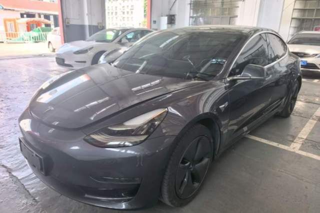 Used Tesla Model 3 2019 Long-Range Rear-Wheel-Drive Version