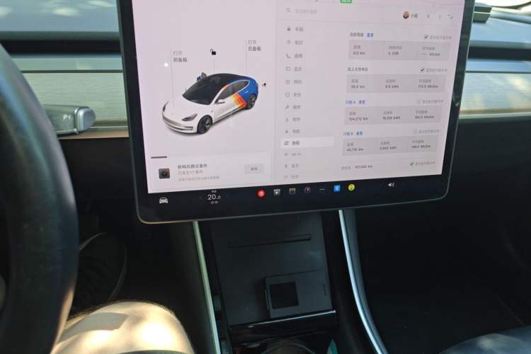 Used Tesla Model 3 2019 Long-Range Rear-Wheel-Drive Version Audio And AC Panel
