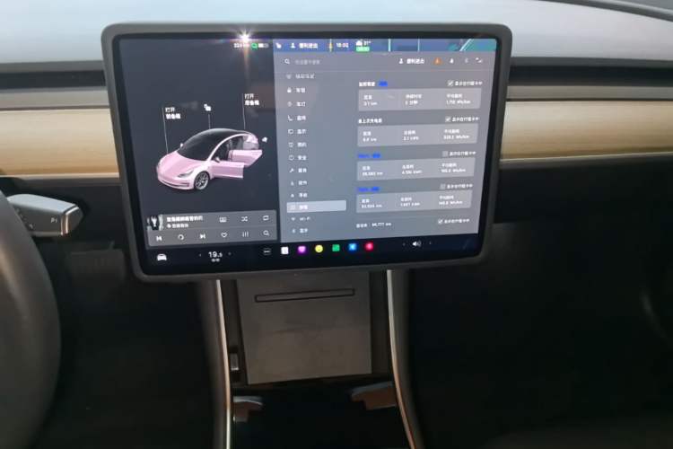 Used Tesla Model 3 2019 Long-Range Rear-Wheel-Drive Version Audio And AC Panel