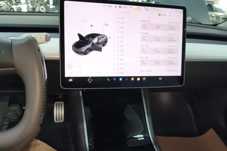 Used Tesla Model 3 2019 Performance High-Performance All-Wheel-Drive Version Audio And AC Panel