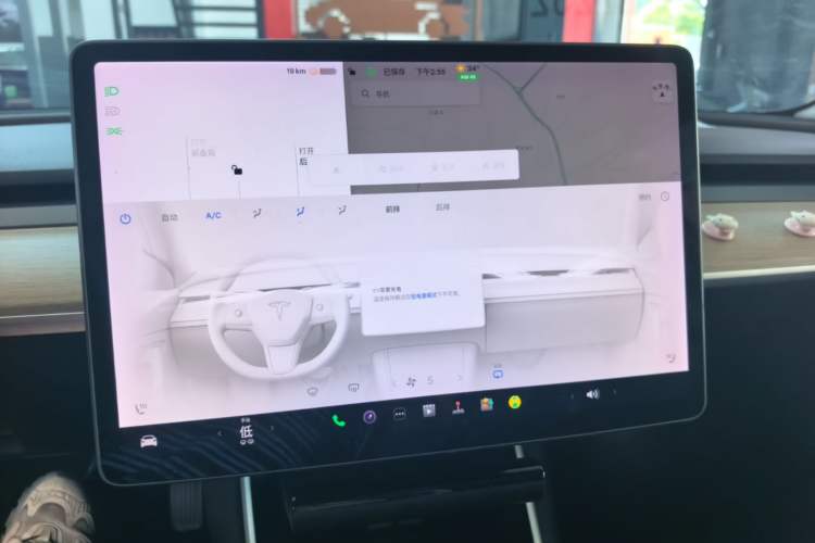 Used Tesla Model 3 2019 Long-Range Rear-Wheel-Drive Version Audio And AC Panel