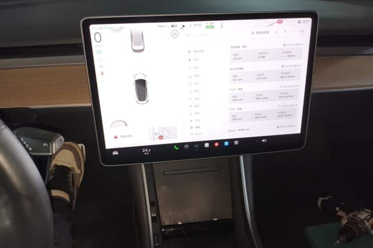 Used Tesla Model 3 2019 Long-Range All-Wheel-Drive Version Audio And AC Panel