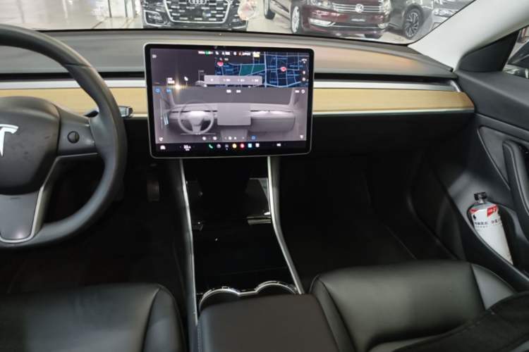 Used Tesla Model 3 2019 Standard Range Rear-Drive Upgraded Version Audio And AC Panel