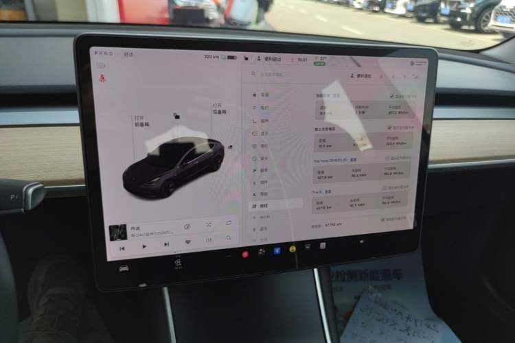 Used Tesla Model 3 2019 Long-Range All-Wheel-Drive Version Audio And AC Panel