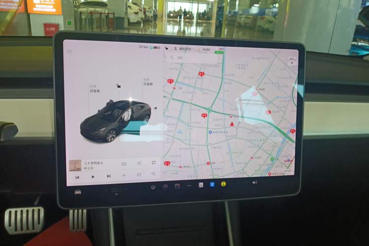 Used Tesla Model 3 2019 Performance High-Performance All-Wheel-Drive Version Audio And AC Panel