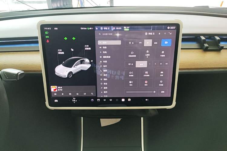Used Tesla Model 3 2019 Standard Range Rear-Drive Upgraded Version Audio And AC Panel