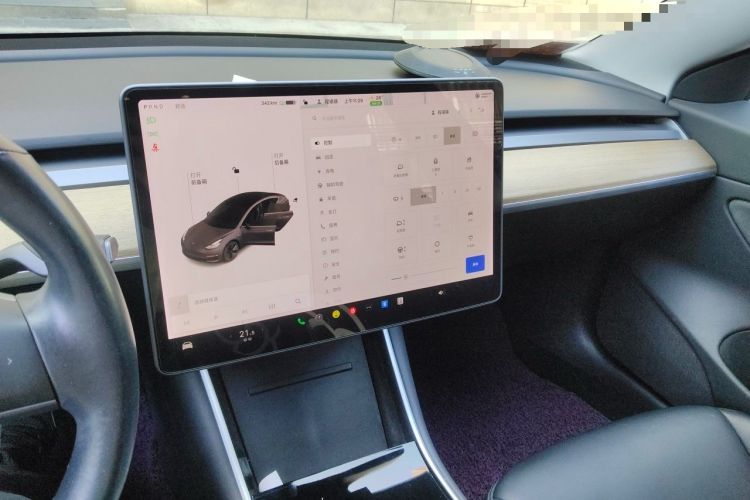 Used Tesla Model 3 2019 Long-Range Rear-Wheel-Drive Version Audio And AC Panel