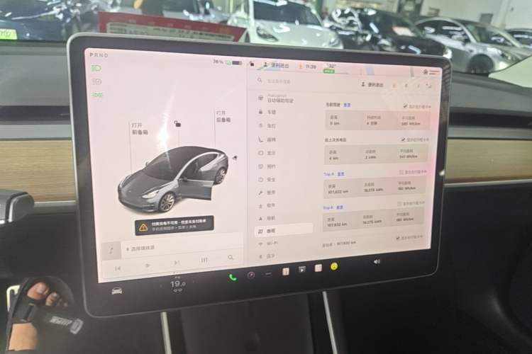 Used Tesla Model 3 2019 Long-Range All-Wheel-Drive Version Audio And AC Panel