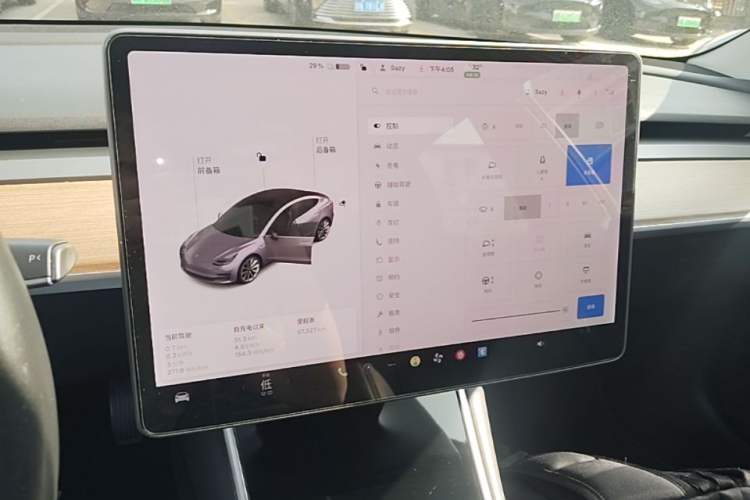 Used Tesla Model 3 2019 Long-Range Rear-Wheel-Drive Version Audio And AC Panel