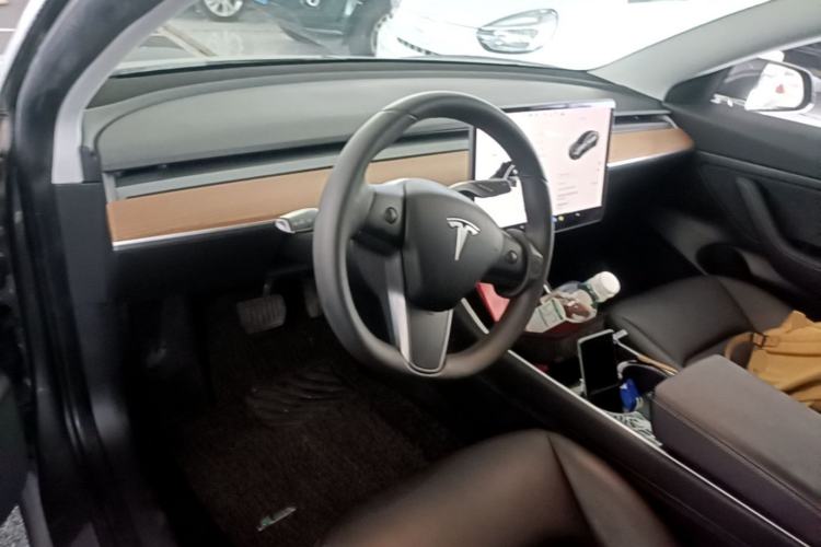 Used Tesla Model 3 2019 Standard Range Rear-Drive Upgraded Version Center Console