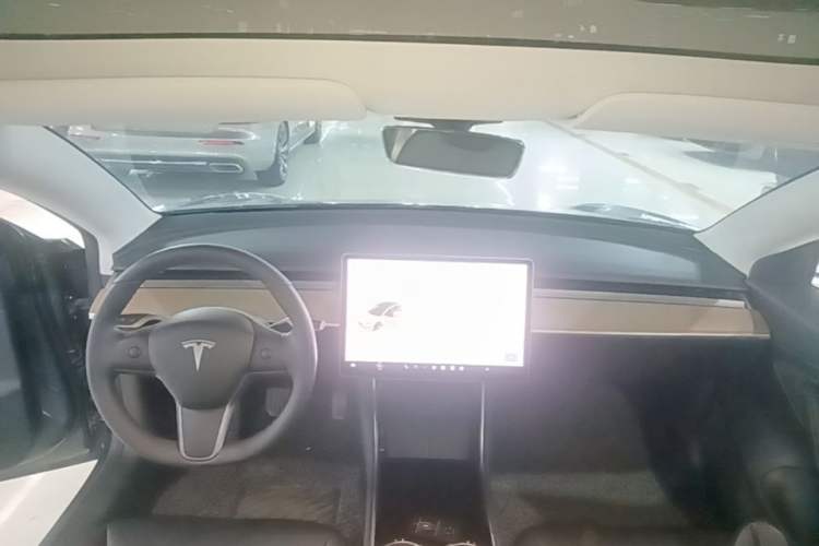 Used Tesla Model 3 2019 Standard Range Rear-Drive Upgraded Version Center Console