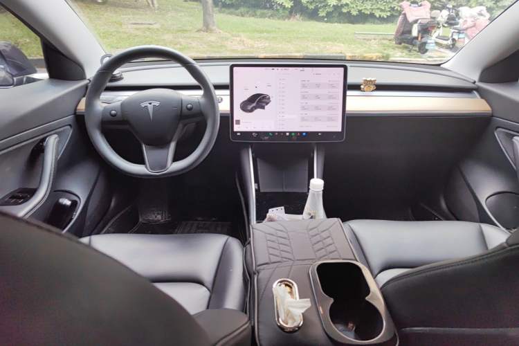Used Tesla Model 3 2019 Standard Range Rear-Drive Upgraded Version Center Console