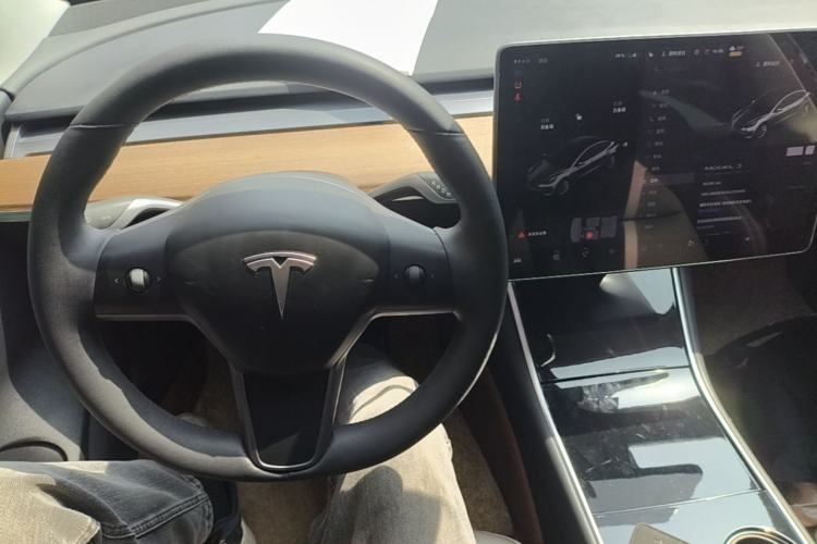 Used Tesla Model 3 2019 Standard Range Rear-Drive Upgraded Version Center Console