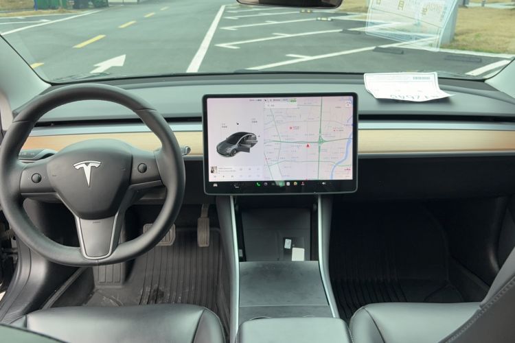 Used Tesla Model 3 2019 Standard Range Rear-Drive Upgraded Version Center Console
