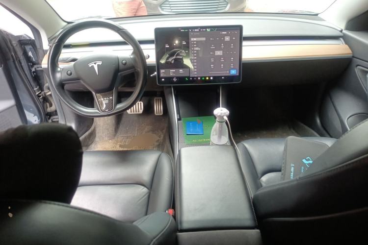 Used Tesla Model 3 2019 Performance High-Performance All-Wheel-Drive Version Center Console