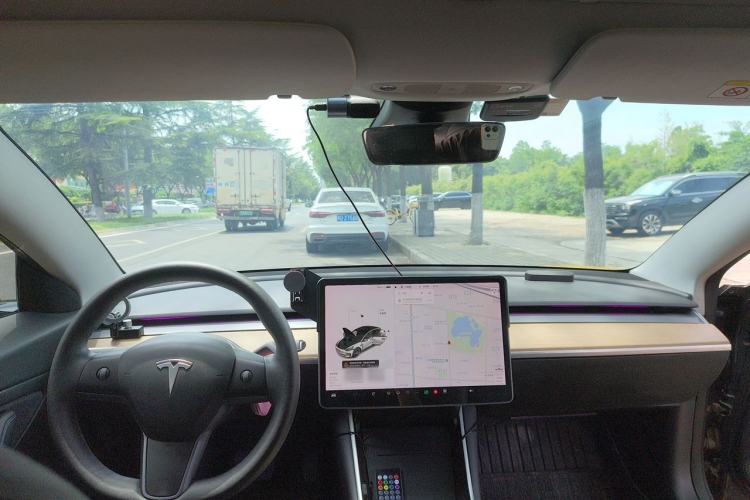Used Tesla Model 3 2019 Standard Range Rear-Drive Upgraded Version Center Console