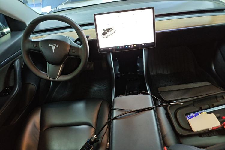 Used Tesla Model 3 2019 Standard Range Rear-Drive Upgraded Version Center Console