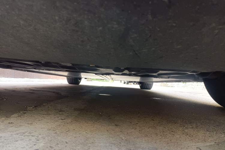 Used Tesla Model 3 2019 Standard Range Rear-Drive Upgraded Version Chassis Front