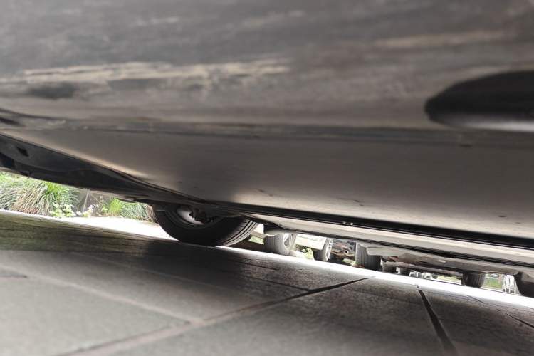 Used Tesla Model 3 2019 Long-Range All-Wheel-Drive Version Chassis Rear Right