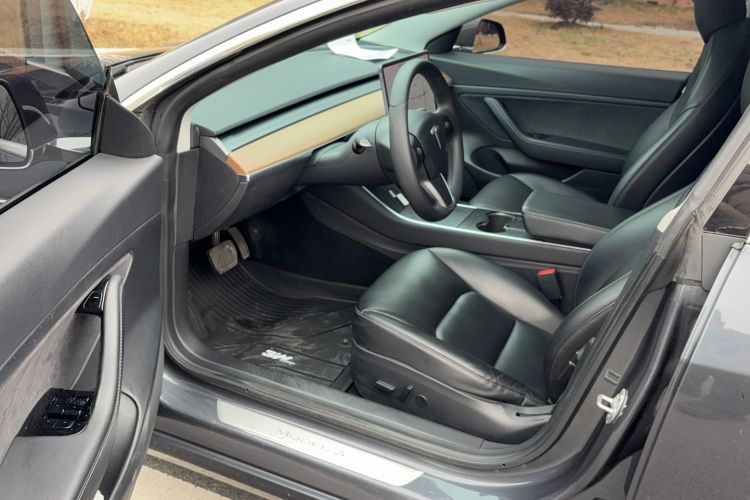Used Tesla Model 3 2019 Standard Range Rear-Drive Upgraded Version Driver Seat