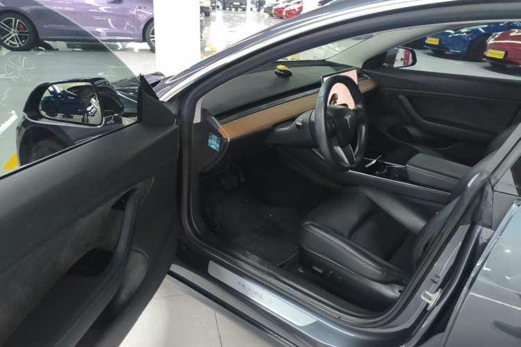 Used Tesla Model 3 2019 Long-Range Rear-Wheel-Drive Version Driver Seat